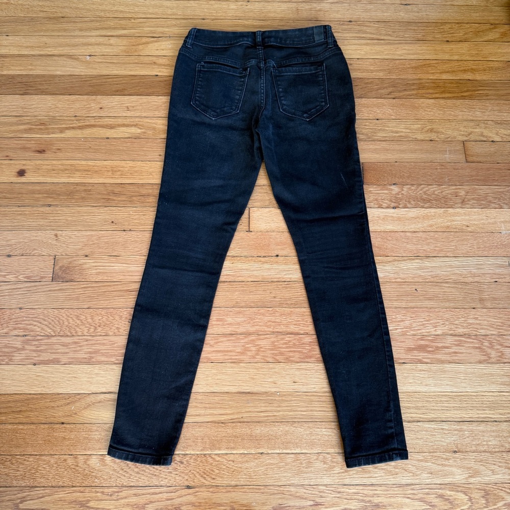 Simply Vera Wang Black Skinny Jeans | Size 2 Petite - Picture 3 of 7